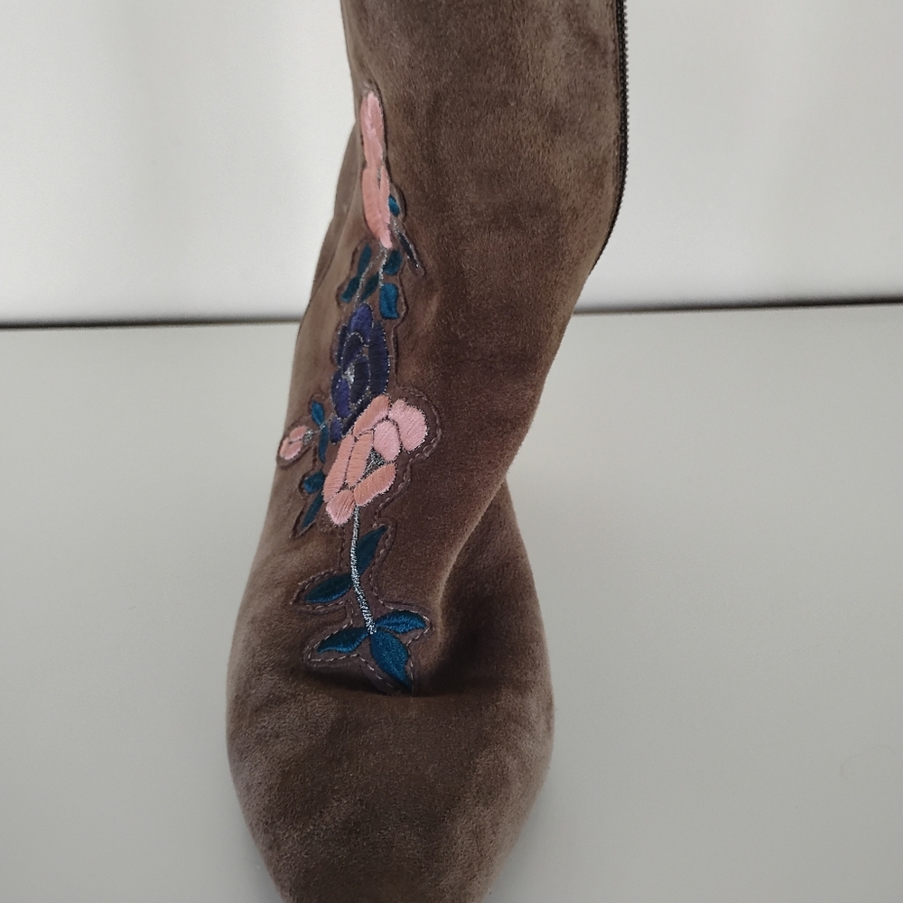 Steven by Steve Madden Size 7 1/2 Floral Ankle Boots - Picture 14 of 16
